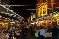 Today Kumkapı is still famous for its fish restaurants.