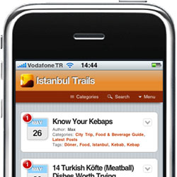 Picture with screenshot of the mobile version of Istanbul Trails.